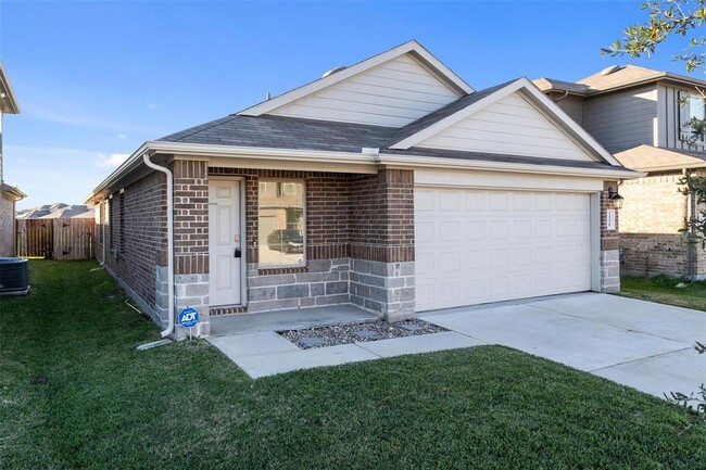 14428 Sugar Pines Dr in Conroe, TX - Building Photo - Building Photo