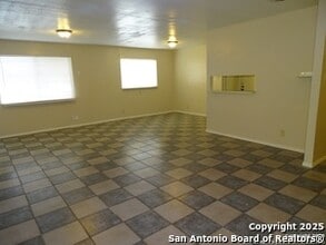 7338 Deep Spring Dr in San Antonio, TX - Building Photo - Building Photo