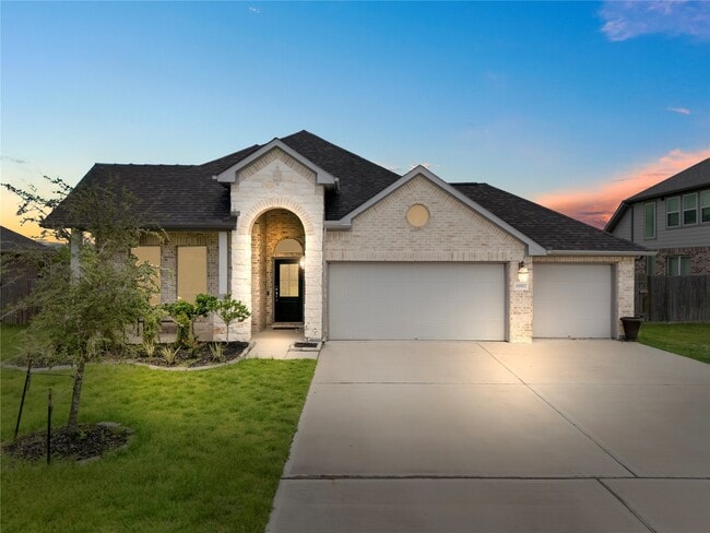property at 11927 Champion's Frst Dr