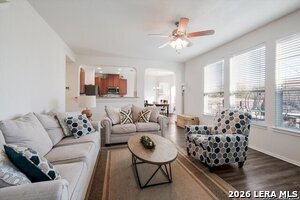 9106 Mare Country in San Antonio, TX - Building Photo - Building Photo