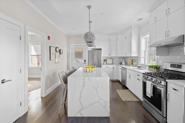 300 Saratoga St, Unit #1