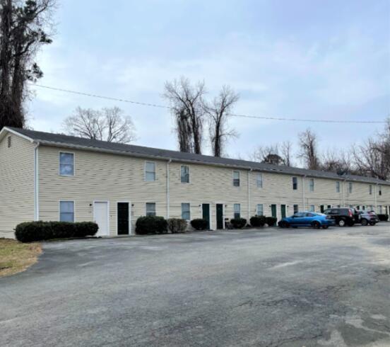 1720 37th St NE in Cleveland, TN - Building Photo