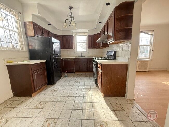 3070 Coddington Ave, Unit 1