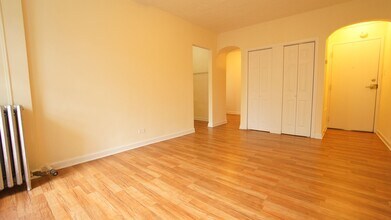 5417 Kenmore LLC in Chicago, IL - Building Photo - Interior Photo