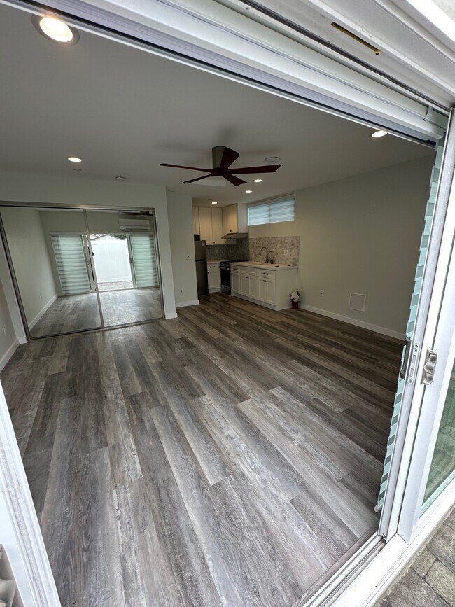 16242 Tupper St Rentals in North Hills, CA