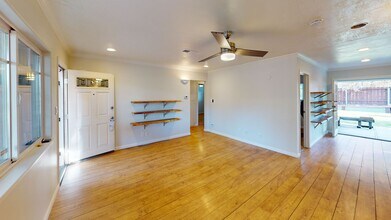 11766 Los Osos Valley Rd in San Luis Obispo, CA - Building Photo - Building Photo
