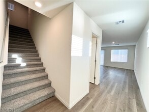 2625 Dahlia Fls Ave in North Las Vegas, NV - Building Photo - Building Photo