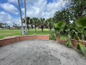 811 Avenida De Leon in Rancho Viejo, TX - Building Photo - Building Photo