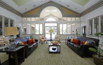 River Reach in Orlando, FL - Building Photo - Interior Photo