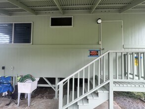 172 Alaloa Rd in Hilo, HI - Foto de edificio - Building Photo