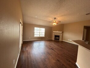 1010 Oakridge Ave in Lubbock, TX - Building Photo - Building Photo