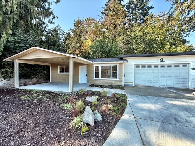 5960 Watauga Beach Dr E in Port Orchard, WA - Building Photo - Building Photo