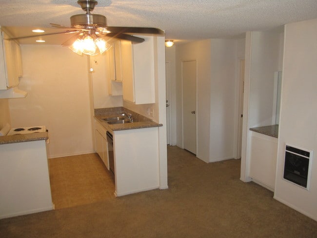 Woodbriar Apartments