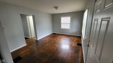 4505 East 21st St in Indianapolis, IN - Building Photo - Building Photo