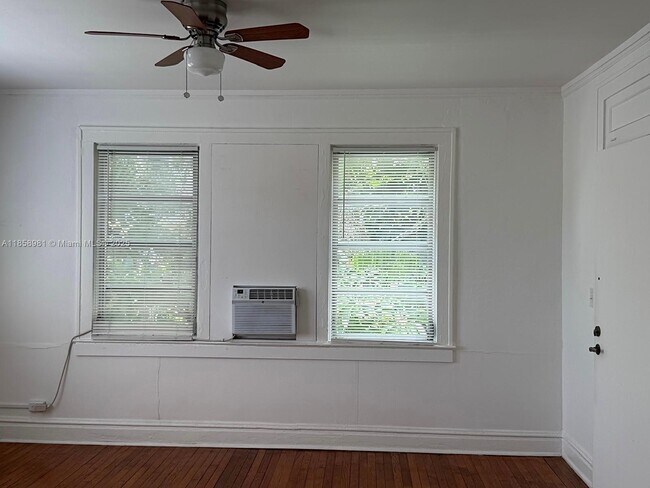 114 Antilla Ave in Coral Gables, FL - Building Photo - Building Photo