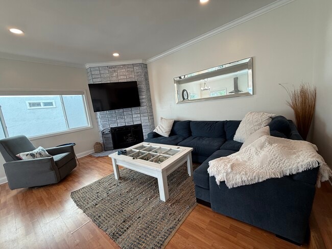 833 Bard St in Hermosa Beach, CA - Building Photo - Building Photo