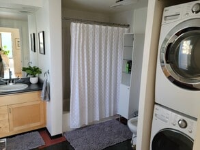 81 Lansing St, Unit Lansing Top Floor Unit in San Francisco, CA - Building Photo - Building Photo