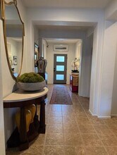 1122 Oro Ridge in Palm Springs, CA - Building Photo - Building Photo