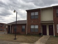Building Photo - Meadow Lane Apartments in Dyersburg, Tennessee