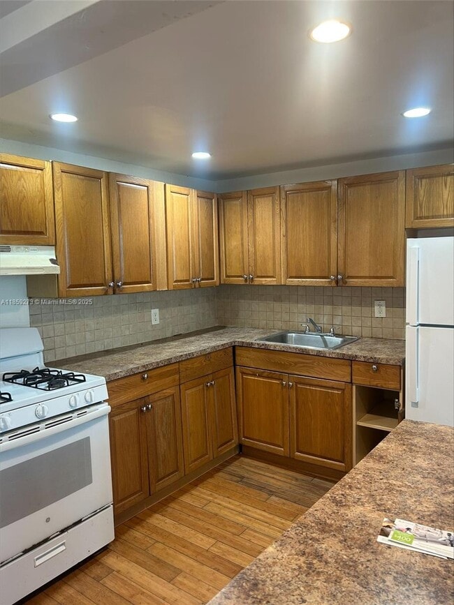 property at 2175 NE 170th St