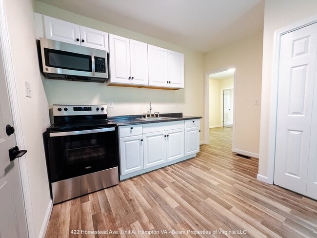 422 Homestead Ave in Hampton, VA - Building Photo - Building Photo