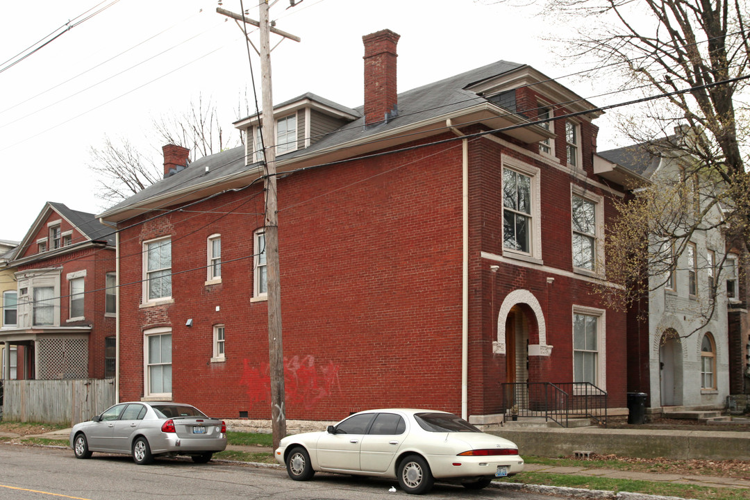 1453 S 1st St in Louisville, KY - Building Photo