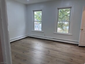 145 N 2nd St in Paterson, NJ - Building Photo - Building Photo