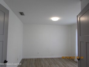 2070 Tiburon Ln in Melbourne, FL - Building Photo - Building Photo