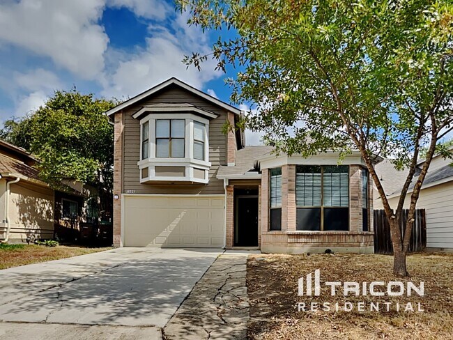 10223 Canton Fld Dr in San Antonio, TX - Building Photo - Building Photo