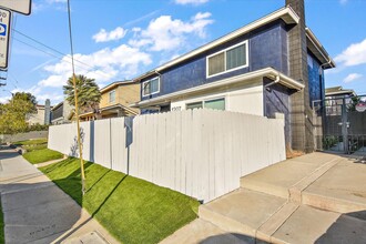 1207 Beryl St in Redondo Beach, CA - Building Photo - Building Photo