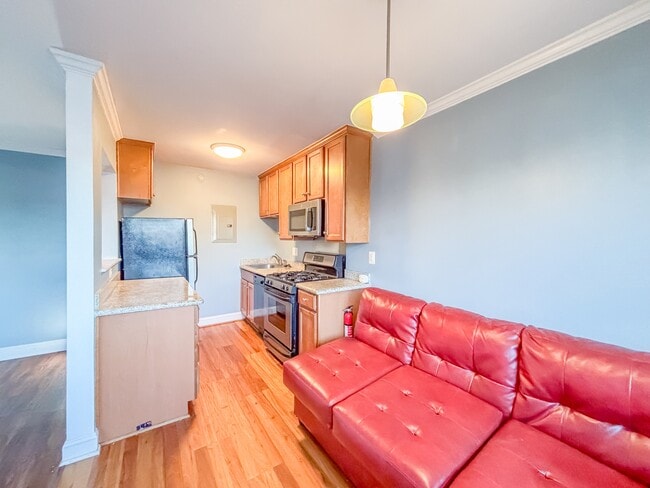 610 Main St in Laurel, MD - Building Photo - Building Photo