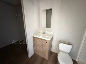 129 SE Perfect Ct in Lake City, FL - Building Photo - Building Photo