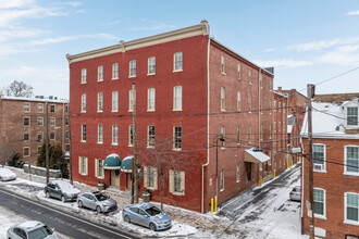 North Shippen Place in Lancaster, PA - Building Photo - Building Photo