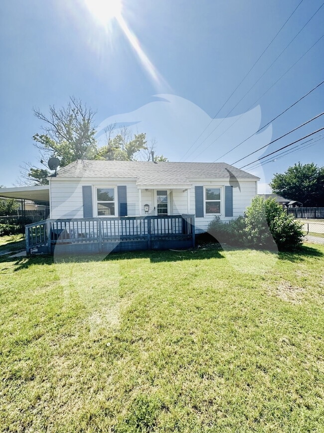 property at 1115 15th St