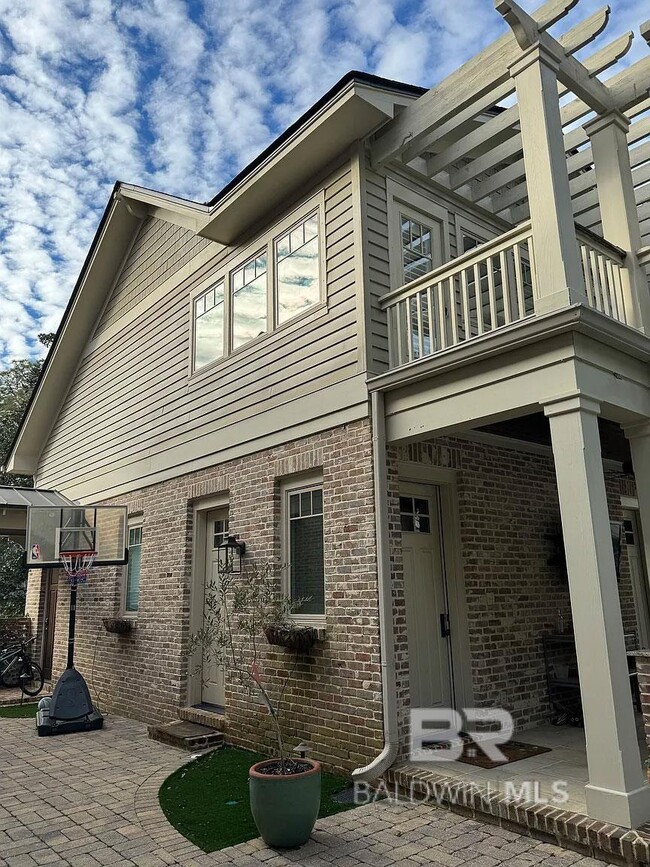 111 Magnolia Ave in Fairhope, AL - Building Photo - Building Photo