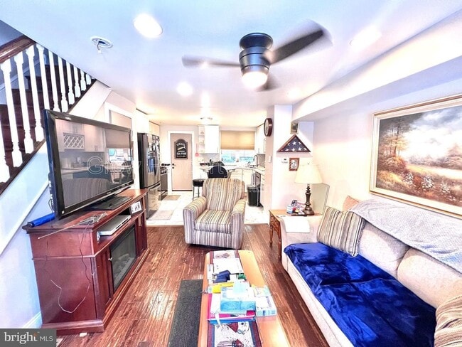 2830 Castor Ave in Philadelphia, PA - Building Photo - Building Photo