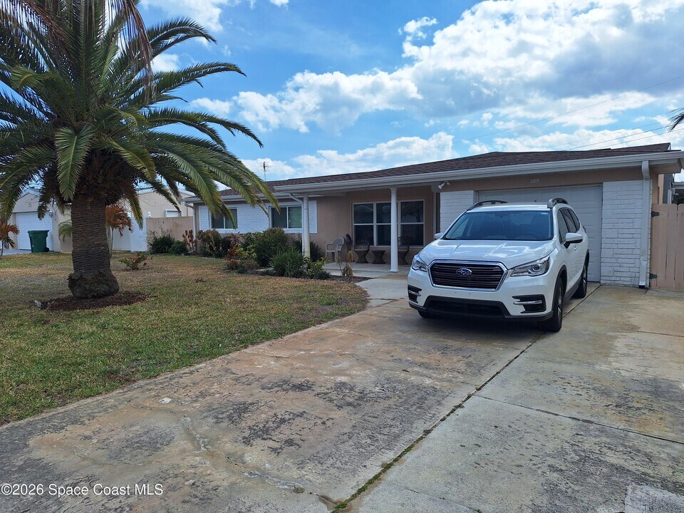 289 Ellwood Ave in Satellite Beach, FL - Building Photo