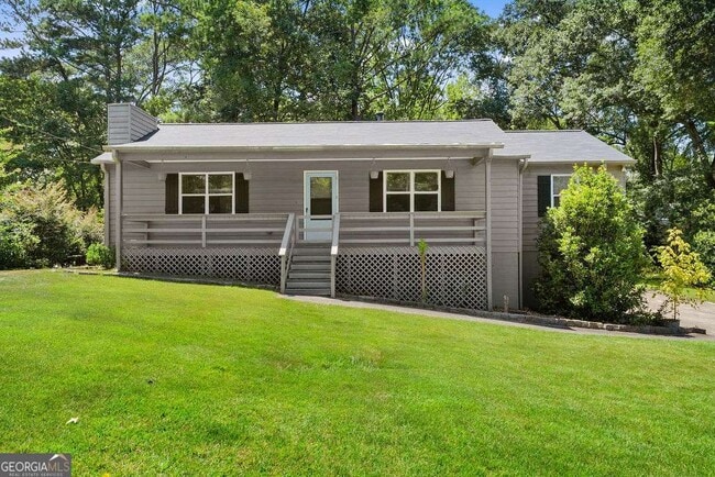 property at 4035 Thames Dr