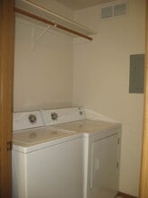 145 N 18th E St in Mountain Home, ID - Building Photo - Building Photo