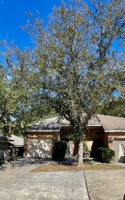 7128 Tourant Rd in San Antonio, TX - Building Photo