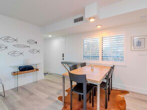 3200 Gulf Blvd in St Pete Beach, FL - Building Photo - Building Photo