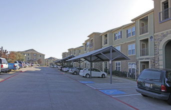 Providence at Prairie Oaks Apartments in Arlington, TX - Building Photo - Building Photo