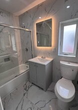 209-58 110th Ave in Queens, NY - Building Photo - Building Photo