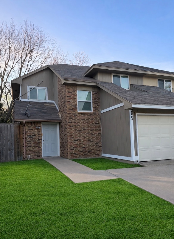 property at 2607 Isbella Dr