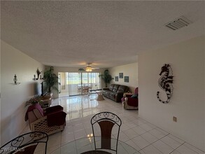 1830 Brantley Rd in Ft. Myers, FL - Building Photo - Building Photo