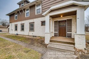 1083 Chatsworth St N in St. Paul, MN - Building Photo