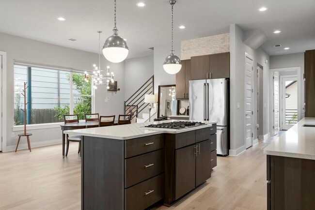 6008 Florencia Ln in Austin, TX - Building Photo - Building Photo