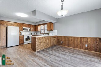 7222 Dallas Rd in Minneapolis, MN - Building Photo - Building Photo