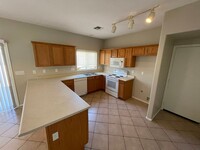 1548 E Megan Dr in San Tan Valley, AZ - Building Photo - Building Photo