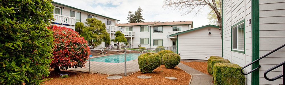 Southtowne Apartments in Eugene, OR - Building Photo